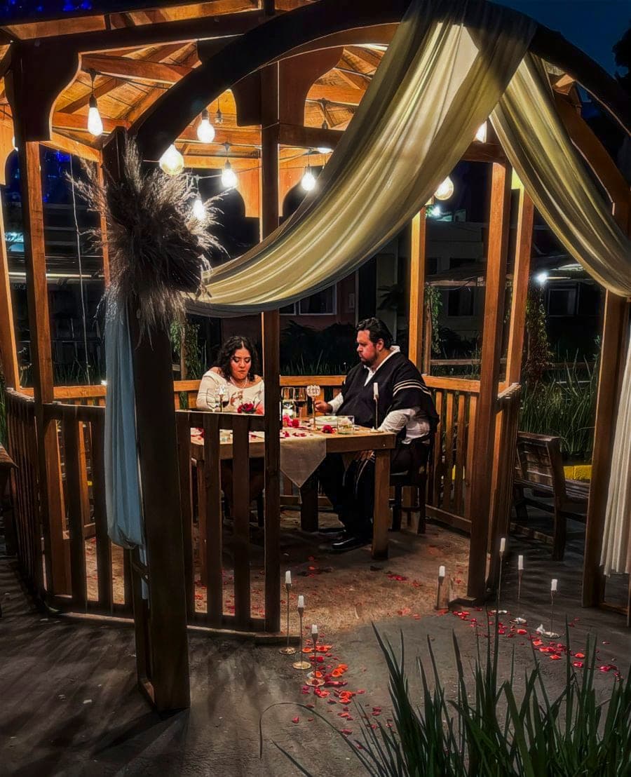 Veladas románticas a la luz de las velas